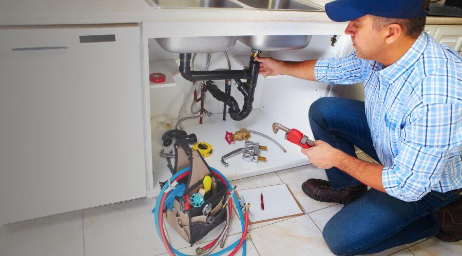 Professional same day plumber in Martinsburg, MO